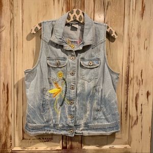 Vintage embroidered denim vest